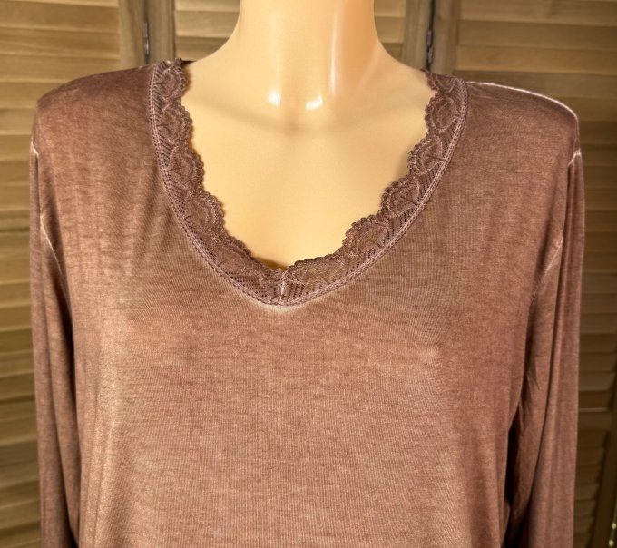 Top dentelle / Sous-pull dit "Rouleau" Caramel manches longues qualité +++ du 40 au 52 