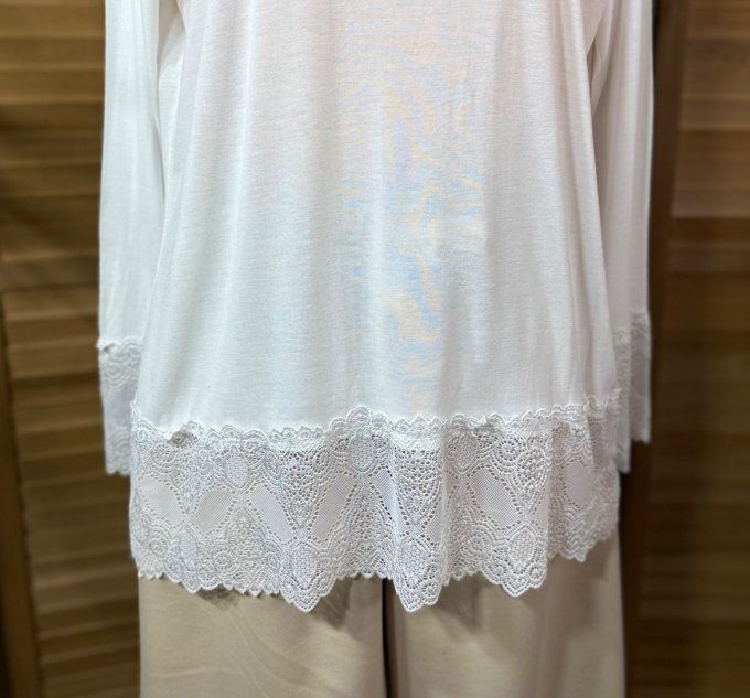Top dentelle / Sous-pull dit "Rouleau" blanc manches longues qualité +++ du 40 au 52