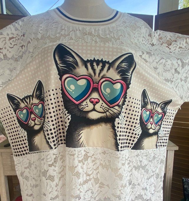 Tunique ample dentelle blanche Les Chats aux Lunettes Coeurs du 40 au 50/52  
