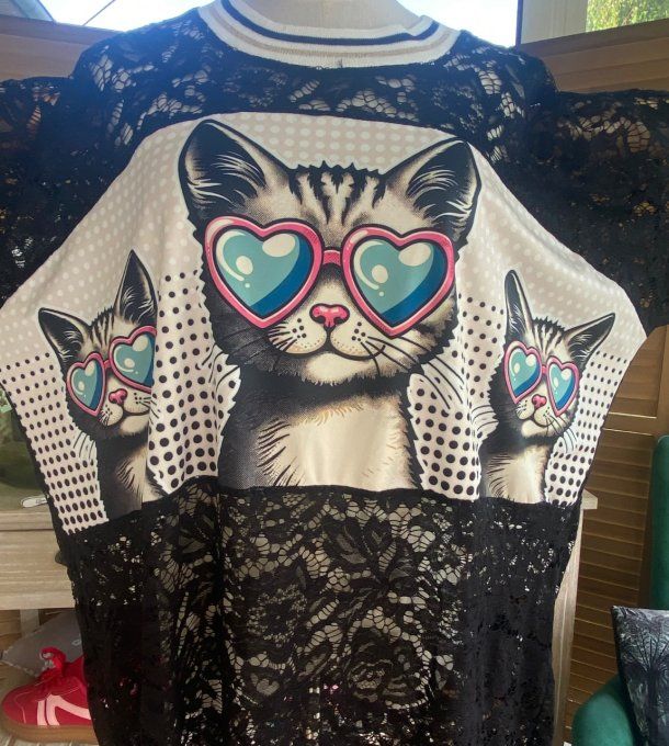 Top tunique ample dentelle noire Les Chats aux Lunettes Coeurs du 40 au 50/52  