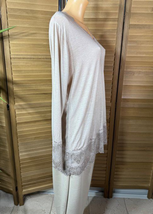 Top dentelle / Sous-pull dit "Rouleau" beige manches longues qualité +++ du 40 au 52