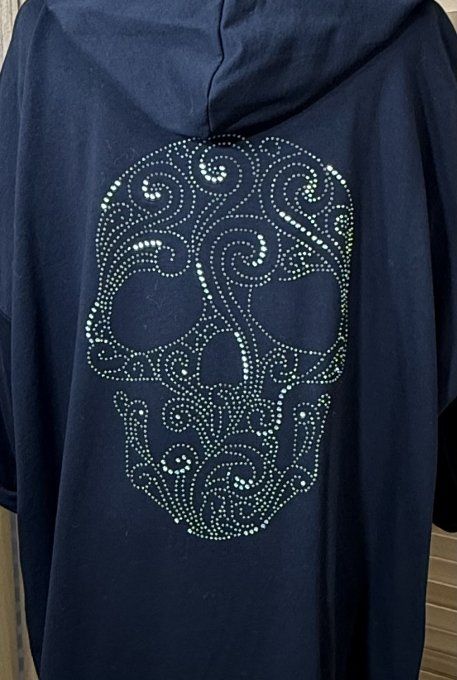 Gilet long à capuche noir Mexican Skulls strass du 40 au 54 et même + si porté ouvert