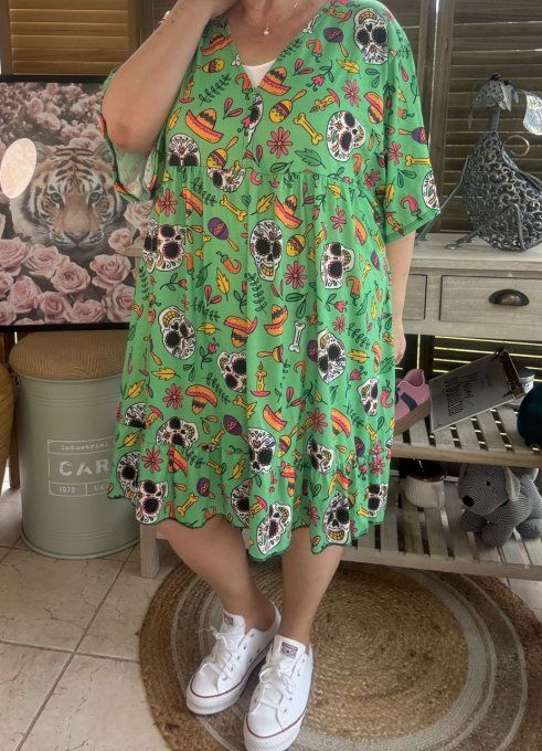 Robe trapèze courte verte Skulls  Calaveras Viva Mexico du 40 au 52 