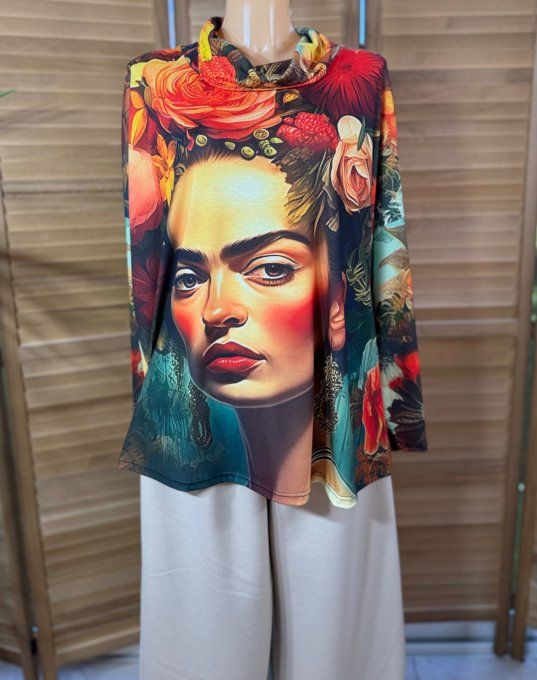 Top ample col bénitier multicolore Frida Kahlo aux Fleurs du 42 au 54/56 