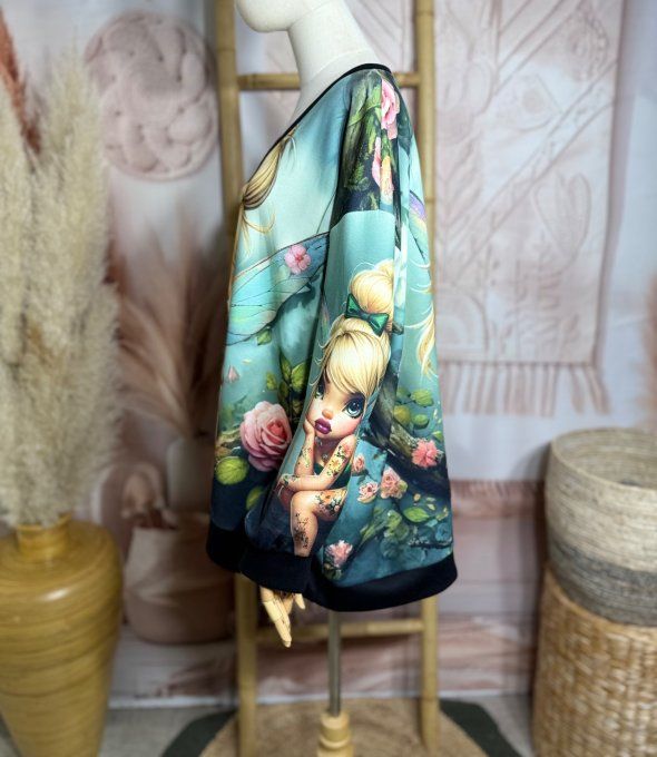 Sweat ample col V manches longues La Fée Clochette Tattoo Girl du 40 au 52/54  