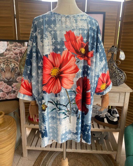 Tunique trapèze oversize manches courtes effet jeans Fleurs rouges  du 42 au 56/58 et même + 