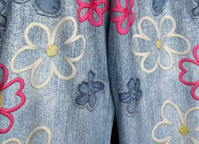 Panta-jogg effet jeans stone délavé Fleurs multicolores Hippie Spirit stretch +++ du 40 au 52/54 