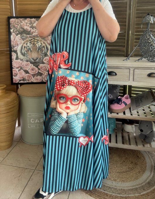 Robe trapèze longue à bretelles rayée La Fillette aux lunettes rouges du 40 au au 52/54 