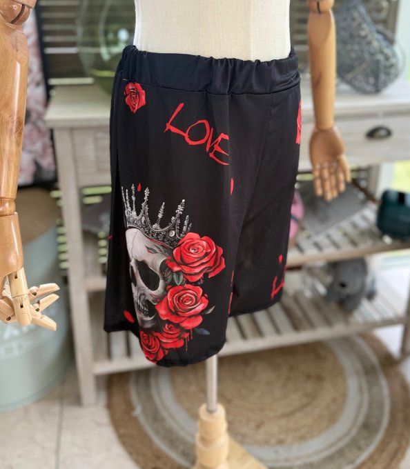 Ensemble short + top noir Skulls & Red Roses du 38 au 50/52