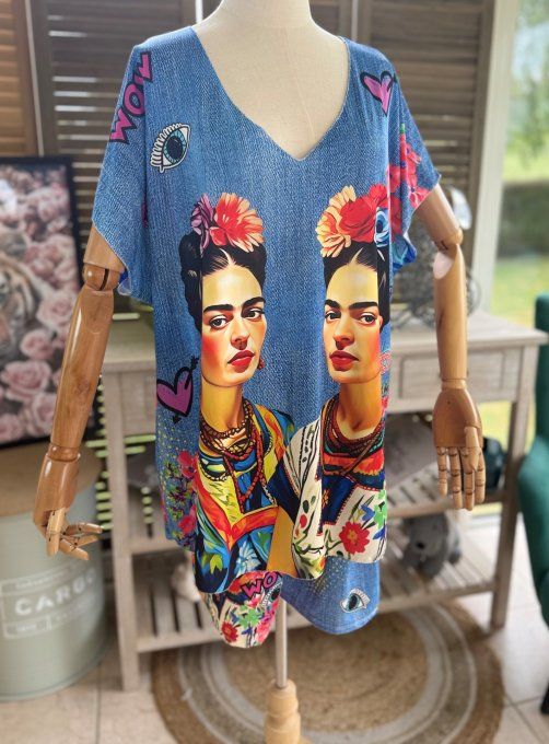 Ensemble short + top effet jeans délavé Portraits de Frida Kahlo du 38 au 50/52