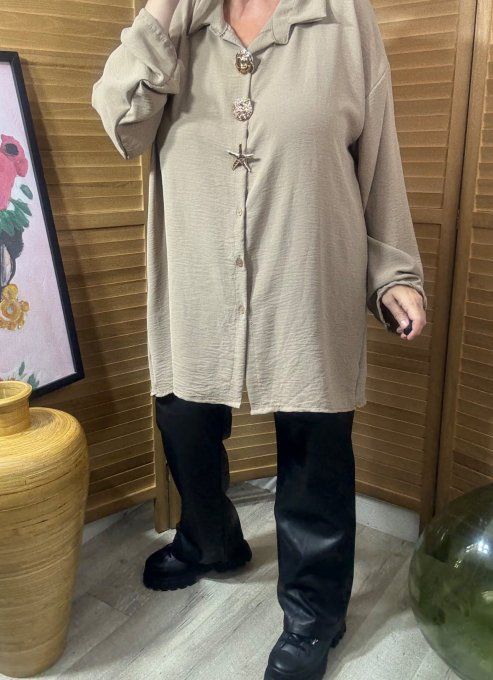 Chemise ample taupe asymétrique 3 broches dorées or du 40 au 50/52 