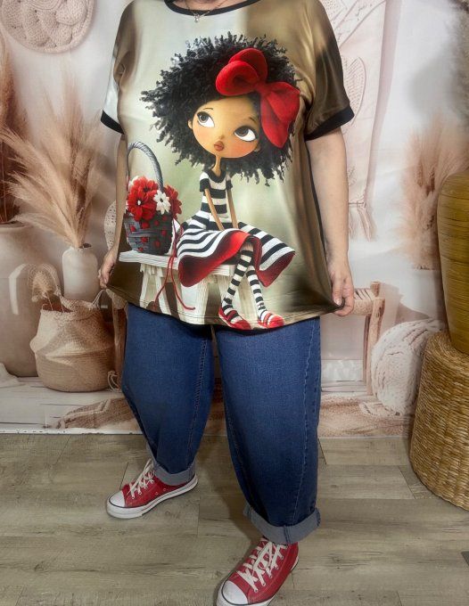 Tee-shirt ample noir manches courtes La Fillette à la robe rayée du 40 au 50/52  