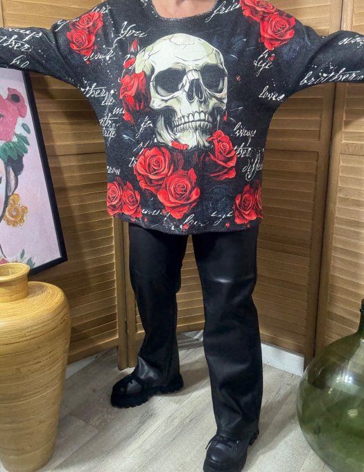 Pull fin ample noir Mexican Skulls & Red Roses douceur +++ du 40 au 52 