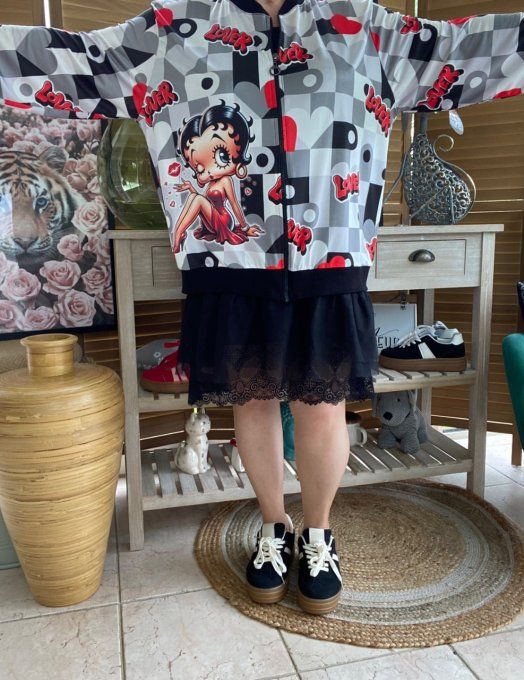 Blouson fin bombers ample carreaux coeurs Betty Boop in Love du 40 au 50 et même +  