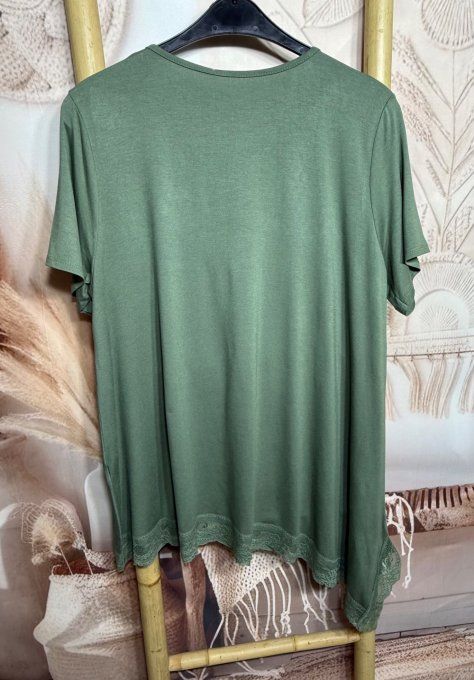 Top ample asymétrique Kaki manches courtes & dentelle en bas douceur +++ du 40 au 52/54