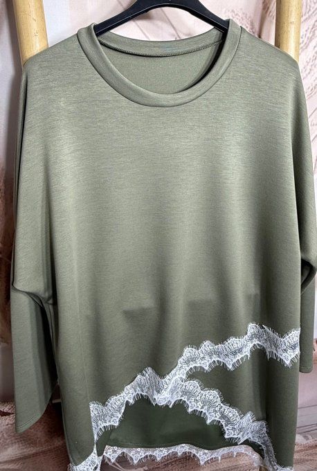 Sweat asymétrique long Kaki col rond et dentelle blanche du 38 au 50