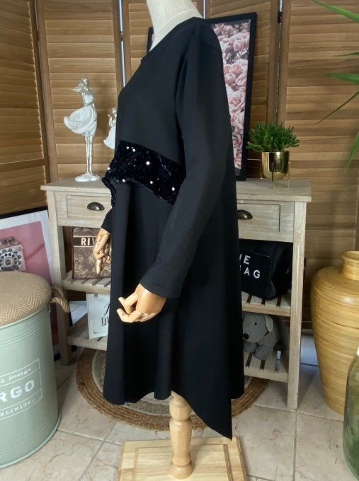 Gilet fin ample noir et lurex argenté  asymétrique et franges du 40 au 54/56   