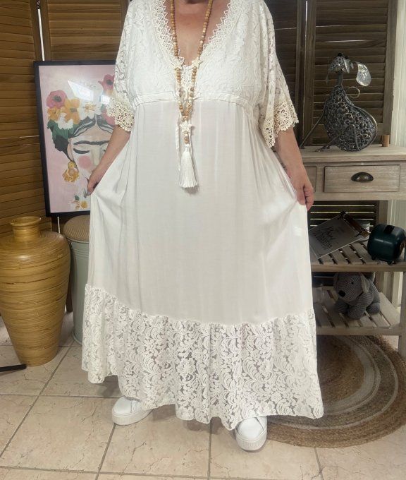 Robe longue blanche broderie crochet beige Bohème Chic du 38 au 48/50 