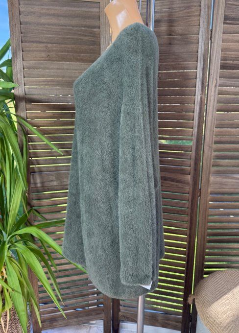 pull long ample sans laine maille peluche kaki col V douceur +++ du 40 au 52/54 