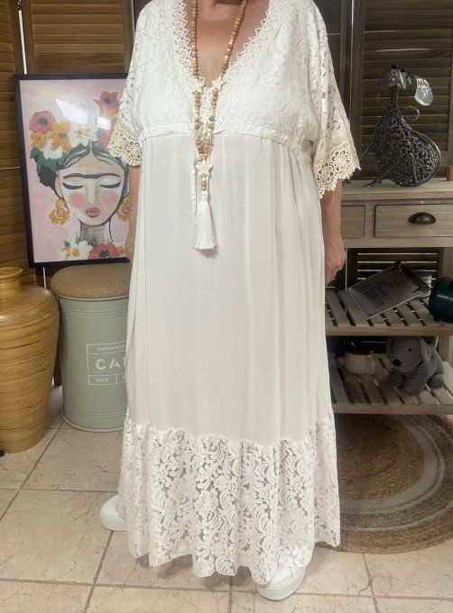 Robe longue blanche broderie crochet beige Bohème Chic du 38 au 48/50 
