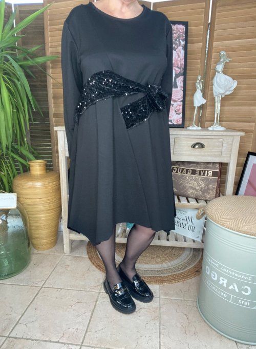 Robe patineuse asymétrique noire sequins brillants noirs du 36 au 46 