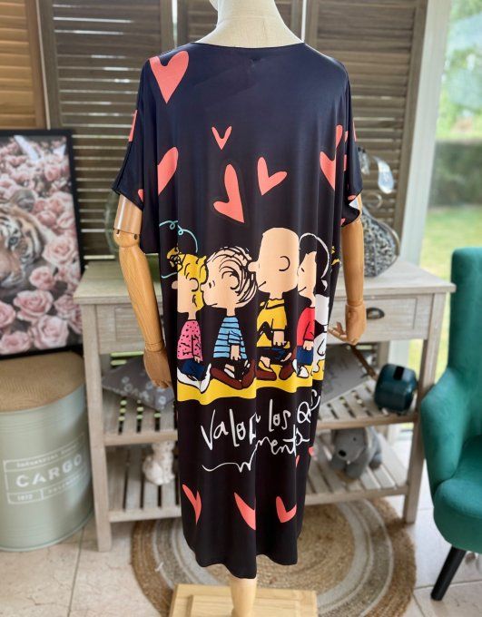 Robe courte ou tunique longue noire Snoopy & Friends du 42 au 52   