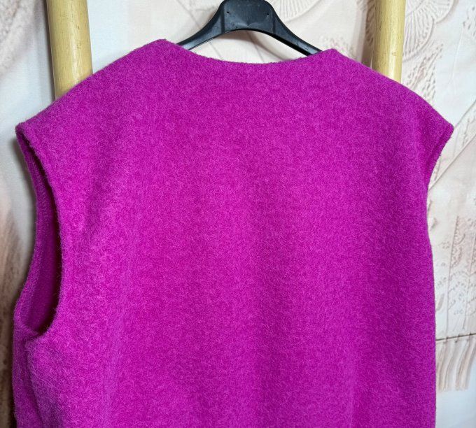 Veste sans manches façon laine bouillie Aubergine du 40 au 50/52