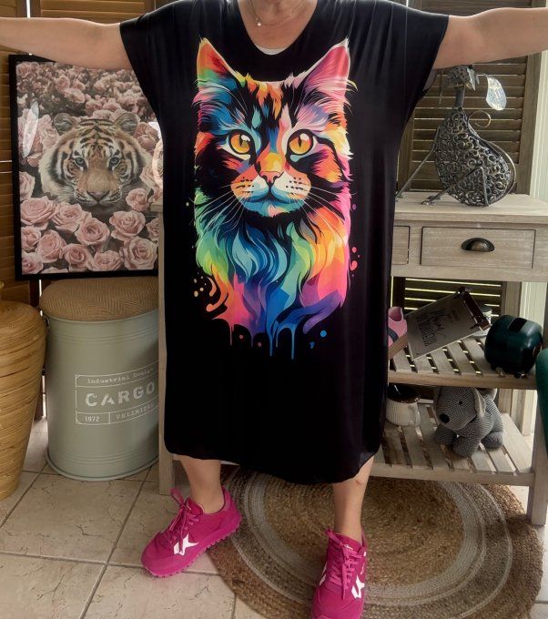 Robe courte ou tunique longue noire Le Chat multicolore du 42 au 52 