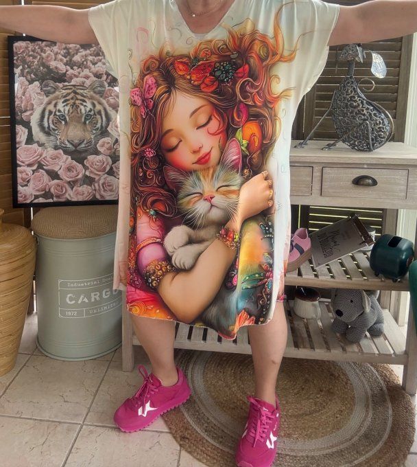 Robe courte ou tunique longue crème La Fillette et son chat du 42 au 52 