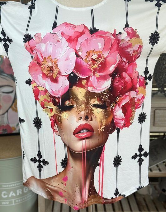 Tunique longue ou robe courte blanche La Femme au chapeau Fleurs du 40 au 50/52