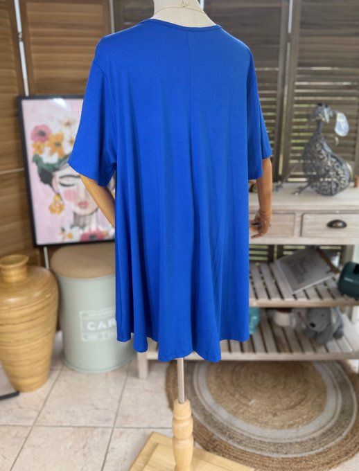 Top trapèze manches courtes bleu royal + collier du 42 au 52/54  