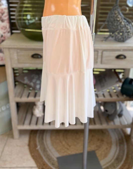 Jupe -short ample blanche stretch ++++ du 38 au 54 
