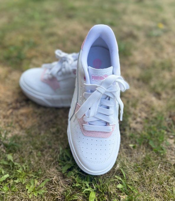 Baskets compensées PUMA CALI COURT CUIR blanc et rose poudré  confort ++++   