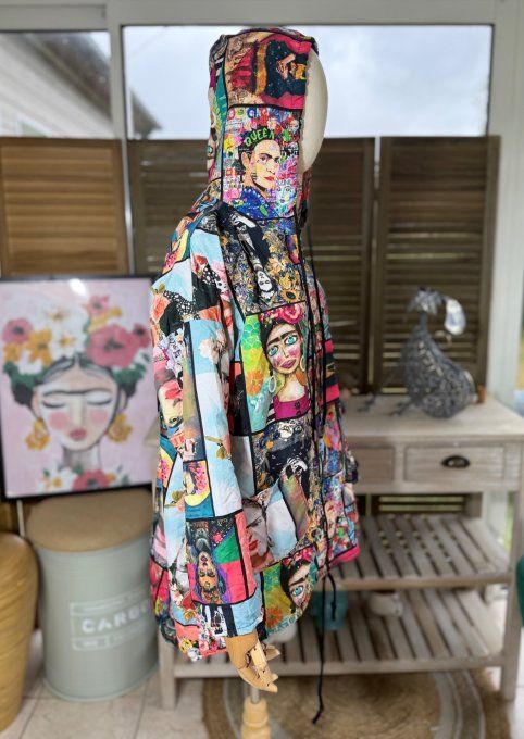 Coupe-vent à capuche déperlant multicolore Frida Kahlo Pop Art du 38 au 48 et même +  