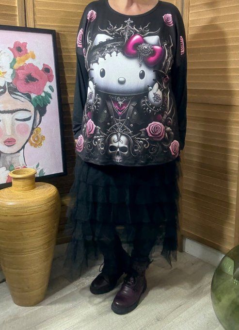 Top ample noir manches longues Hello Kitty Punk Vibes du 40 au 52