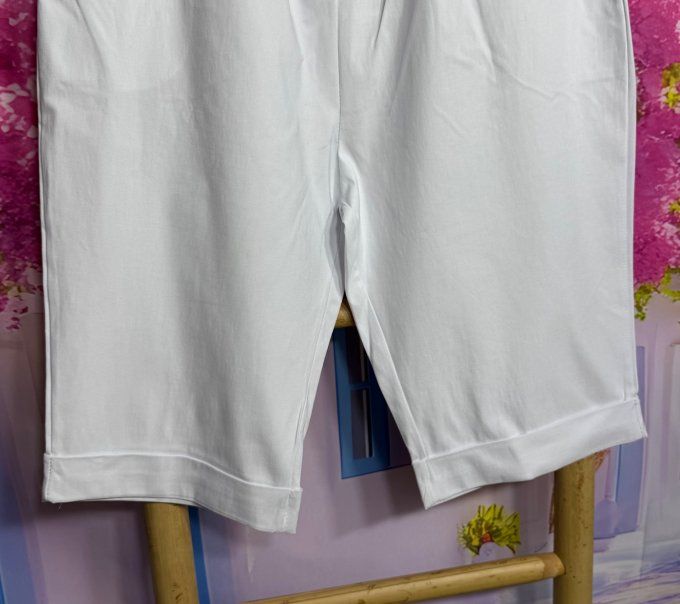 Bermuda / short long blanc extensible confort ++++ du 40 au 52 