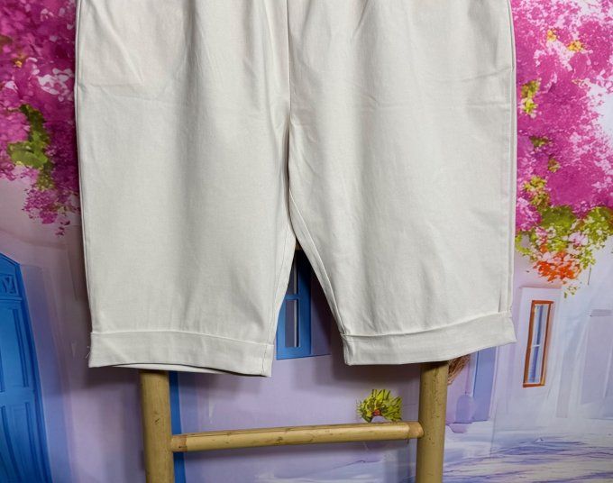 Bermuda / short long beige extensible confort ++++ du 40 au 52 