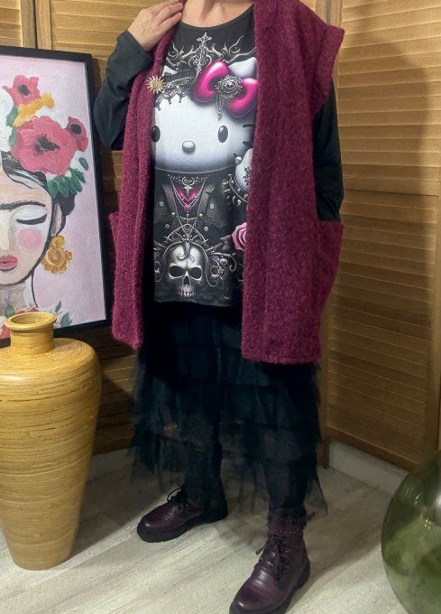 Top ample noir manches longues Hello Kitty Punk Vibes du 40 au 52