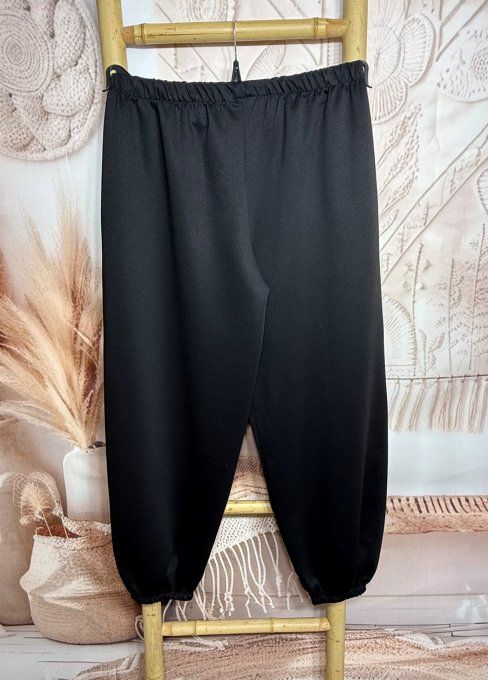 Pantalon coupe "Aladin" noir cuisses bouffantes bas élastiqué confort +++ du 40 au 50/52