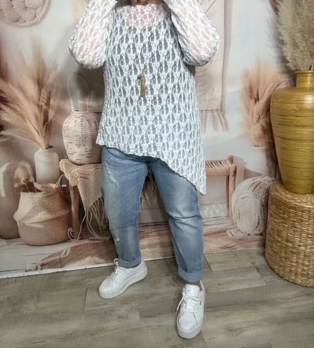 Top asymétrique dentelle blanche manches longues confort +++ du 36 au 48