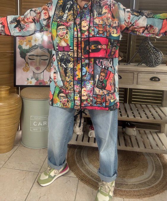 Coupe-vent à capuche déperlant multicolore Frida Kahlo Pop Art du 38 au 48 et même +  