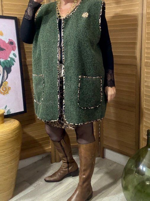Gilet sans manches Kaki & Léopard + broche Fleur du 42 au 52/54 et même + 
