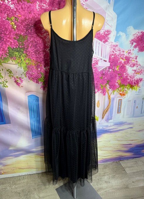 Robe longue tulle noir et plumetis  fines bretelles réglables du 38 au 48  