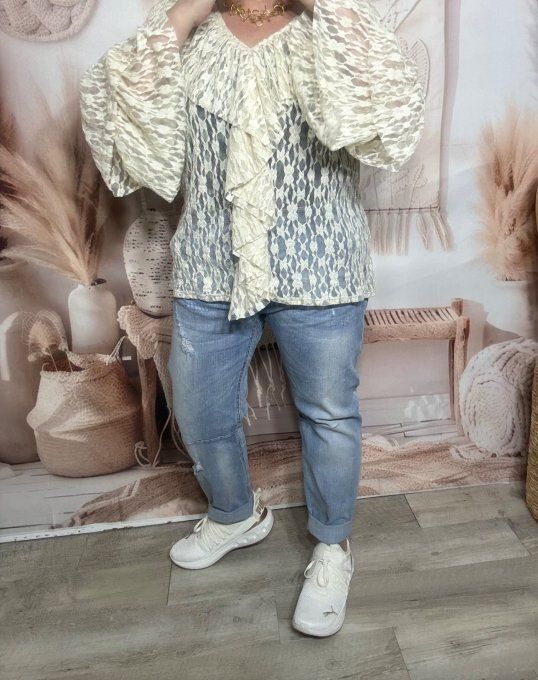 Blouse trapèze col jabot dentelle beige manches pagodes confort +++  du 40 au 50/52 