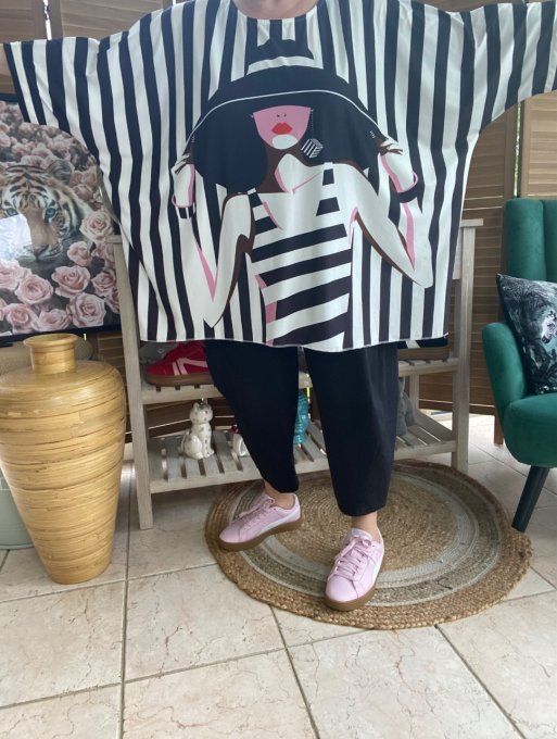 Tunique trapèze oversize manches courtes La Femme au maillot rayé du 42 au 56/58 et même +   