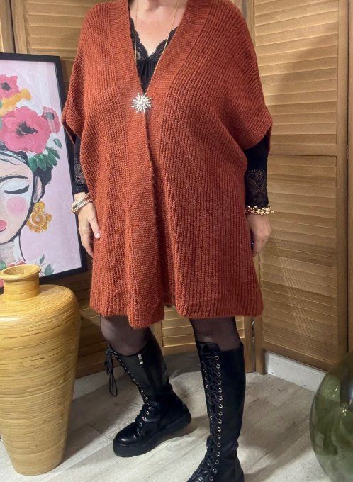 Gilet sans manches oversize Brique + broche dorée Soleil du 42 au 56/58 et même + 