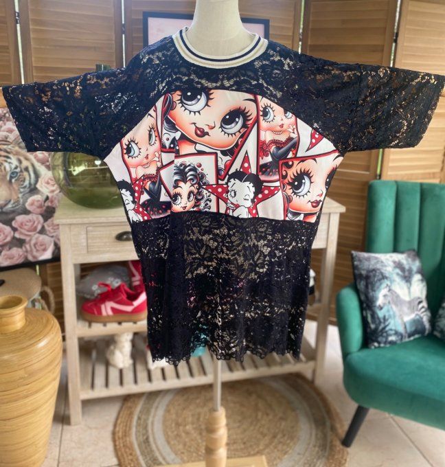 Tunique ample dentelle noire Pretty Betty Boop  du 40 au 50/52 