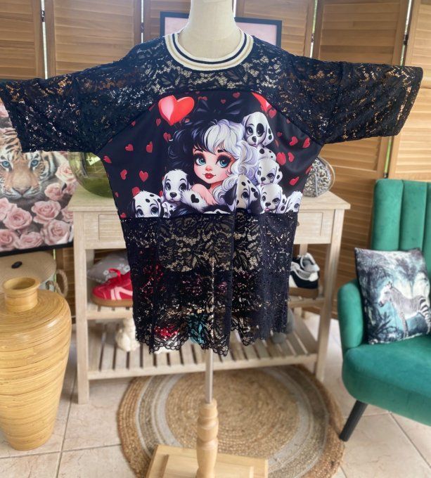 Tunique ample dentelle noire Cruella et les Dalmatiens du 40 au 50/52 