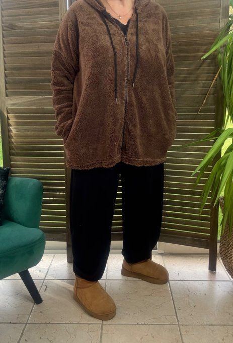 Gilet à capuche peluche Pilou-Pilou chocolat douceur +++ du 40 au 54/56 et même + 