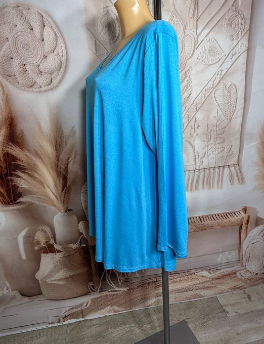 Top trapèze Bleu Cyan  manches longues col V collection Les Basiques du Dressing du 40 au 54